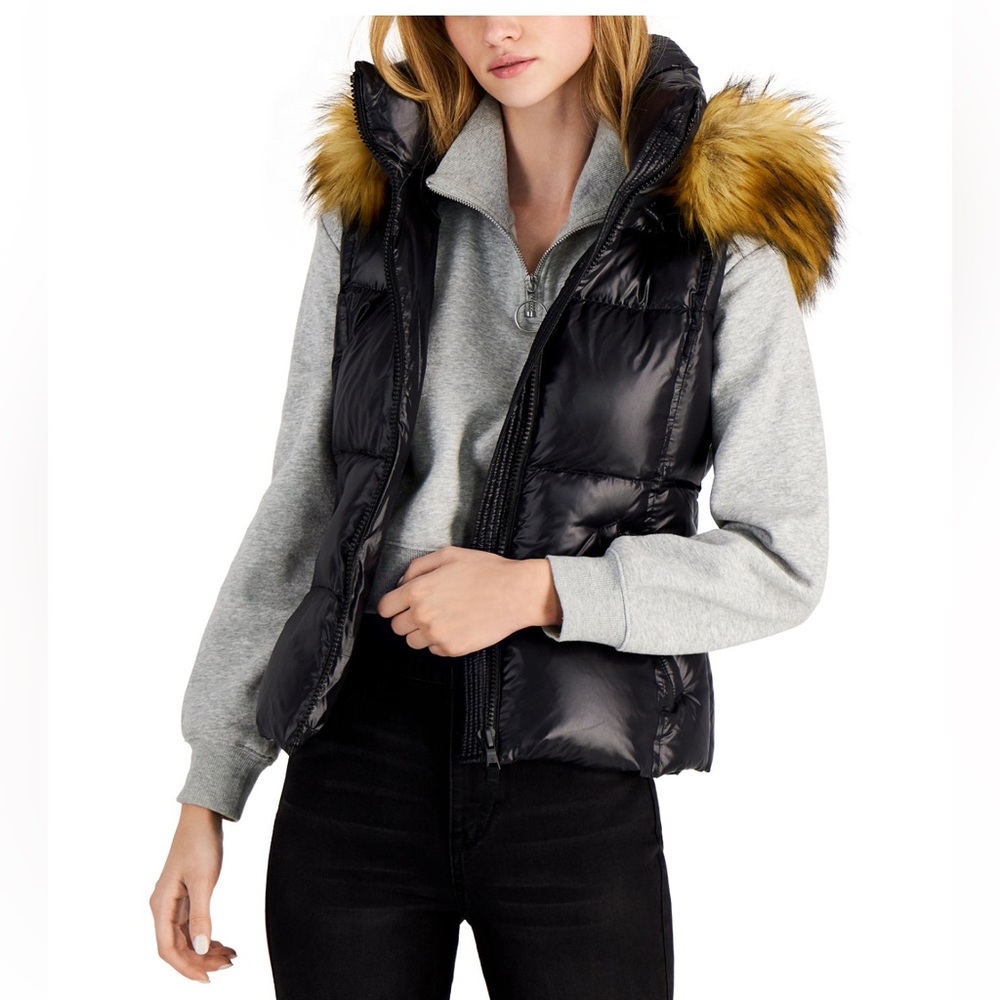 Black Quilted Puffer Vest with Faux Fur Trim